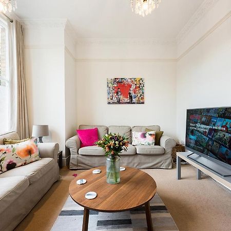 Heart Of Ealing Apartment With Garden Londres Extérieur photo