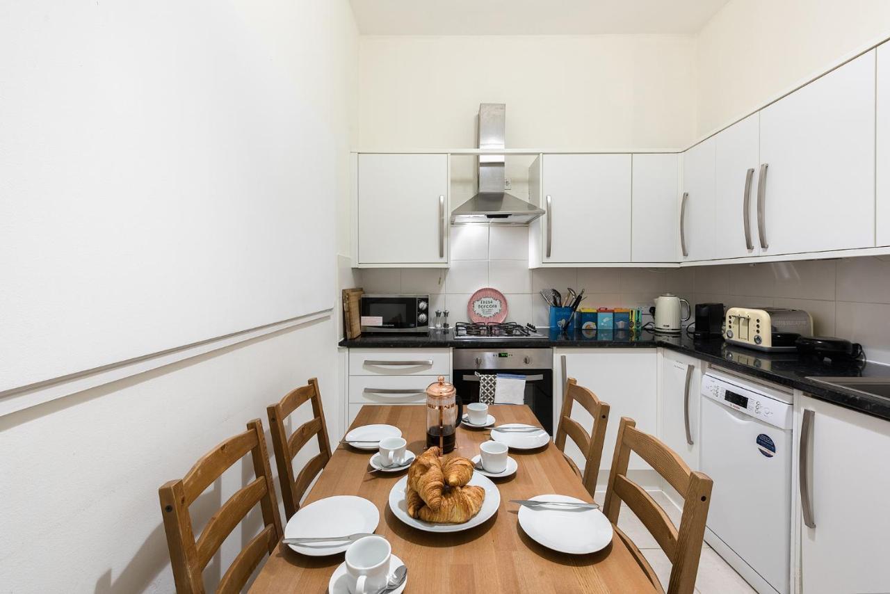 Heart Of Ealing Apartment With Garden Londres Extérieur photo